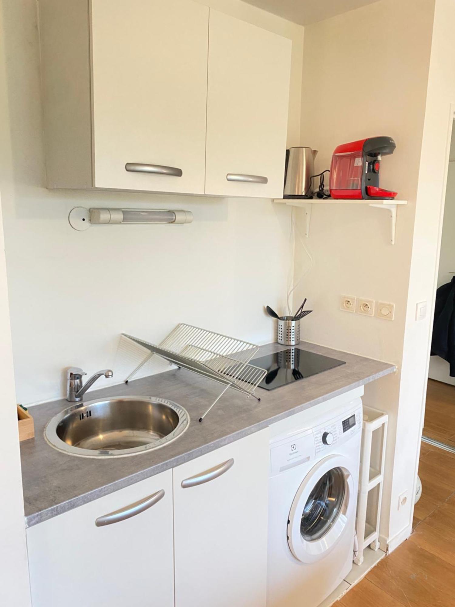 Cozy Riverfront Living, 5-Min Walk To Riverside Train Нюи Плезанс Екстериор снимка